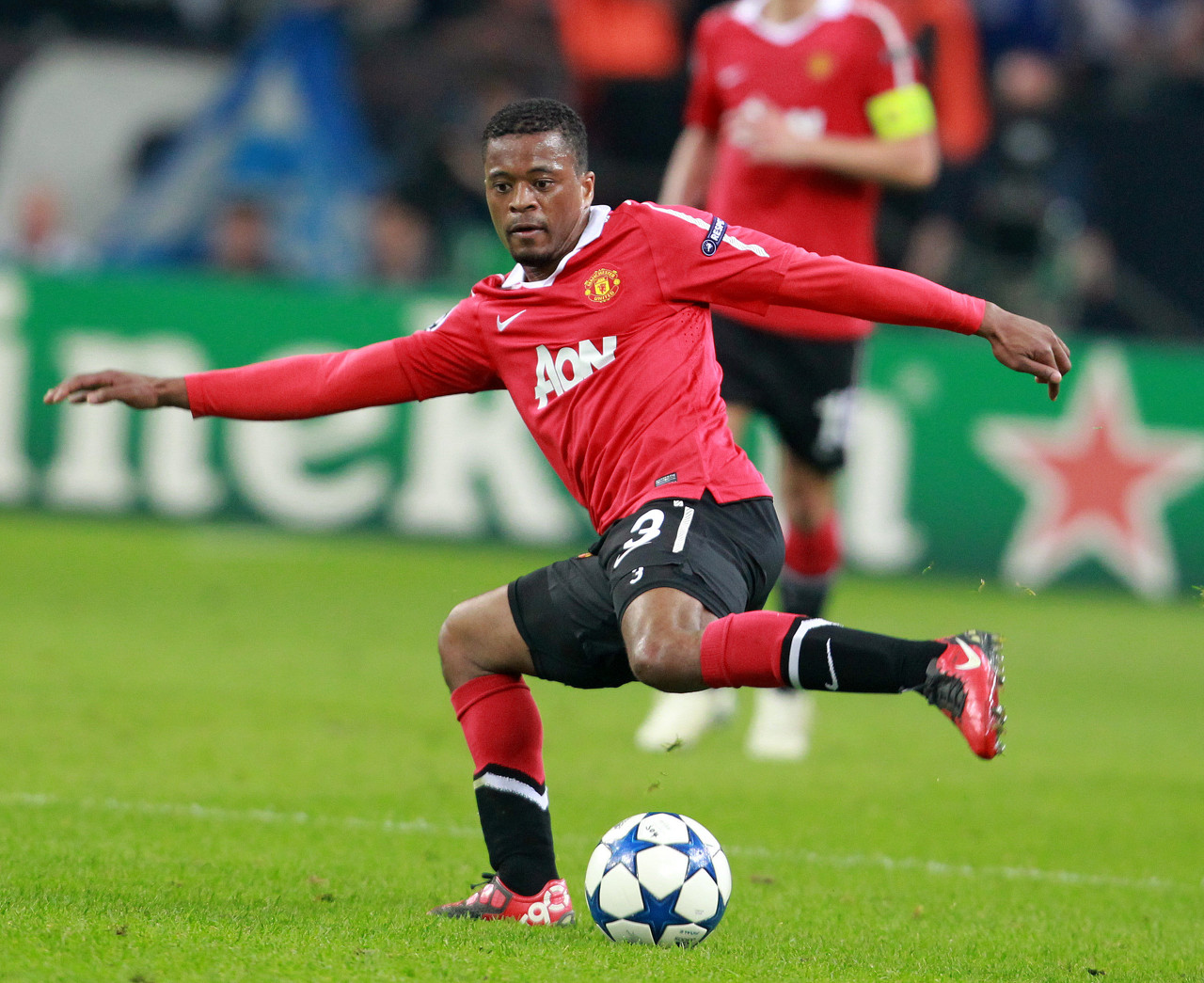 引入这样的 引入这样的